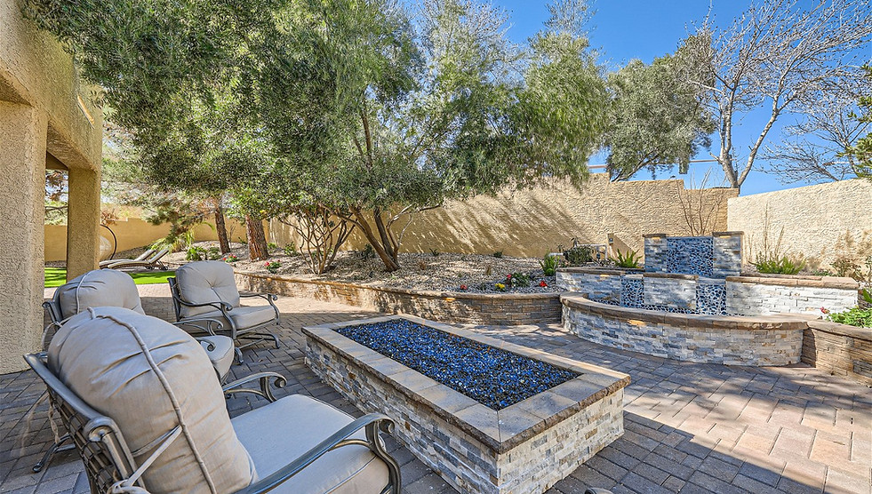 front yard landscaping Las Vegas
