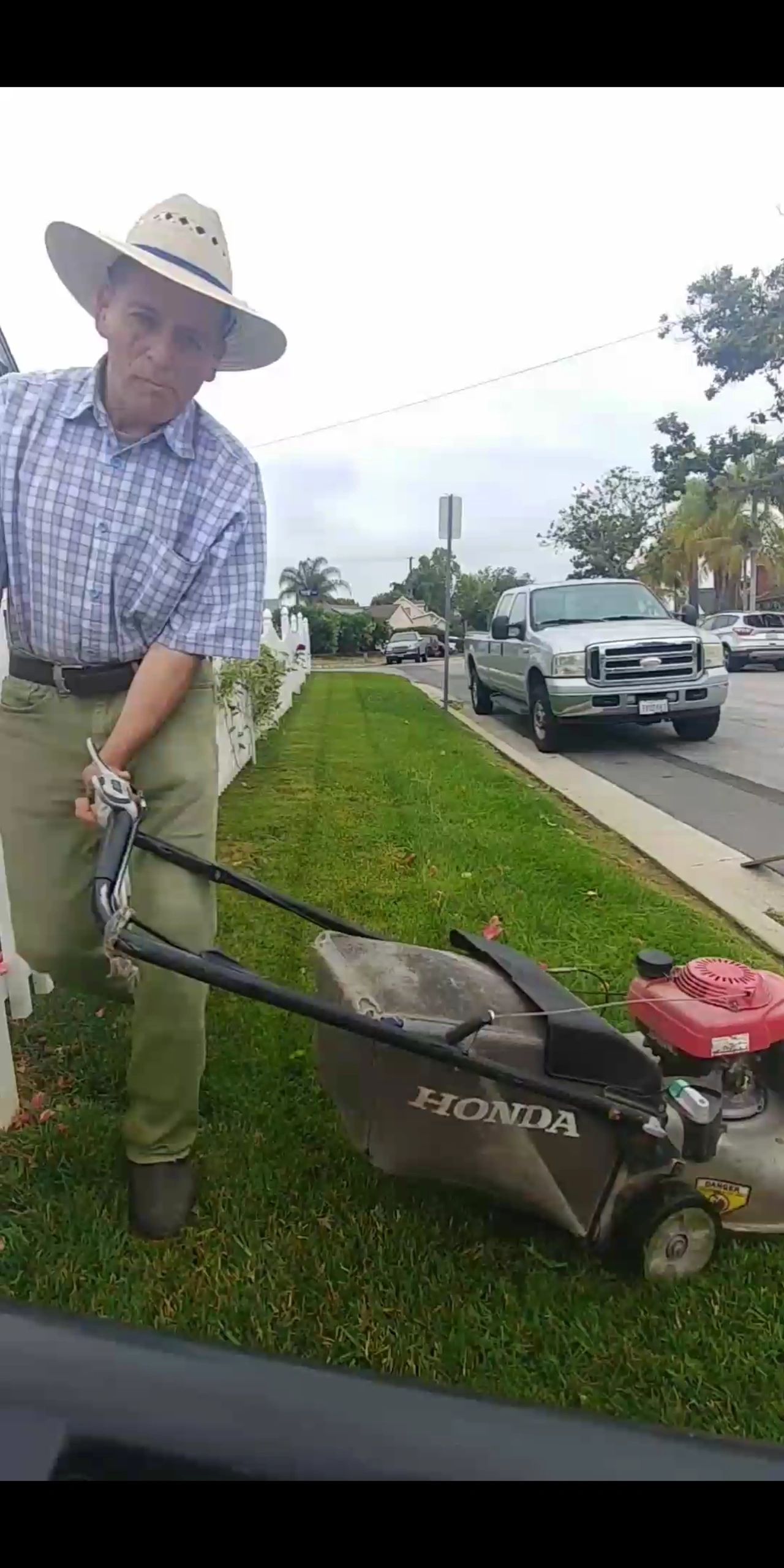 Gallery image 3 — emergency lawn service near me