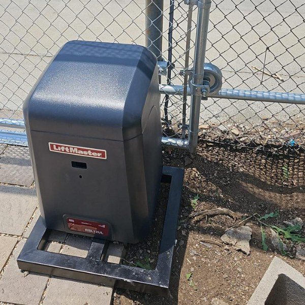 About commercial gate repair Hermosa Beach