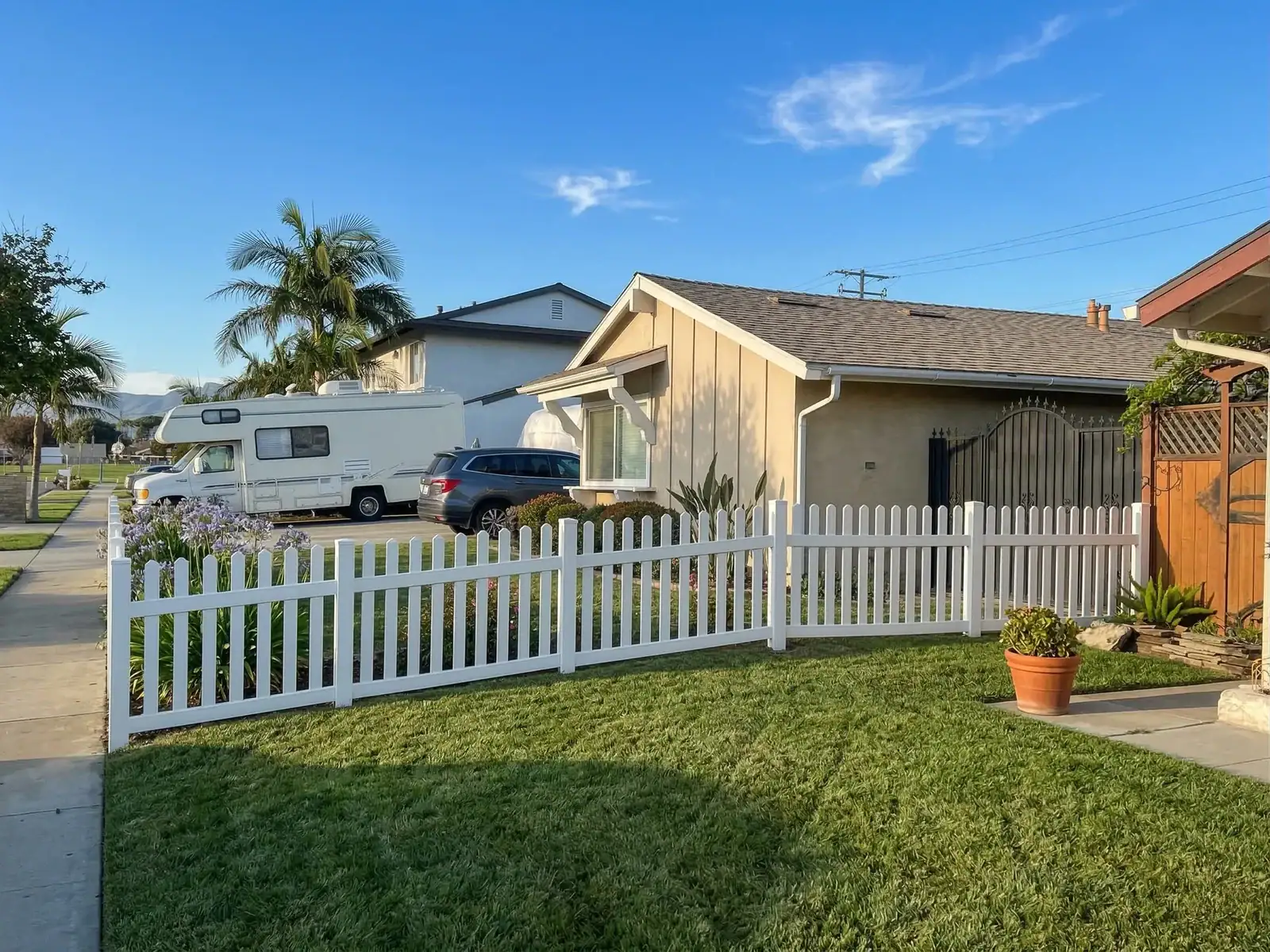 Gallery image 27 — custom aluminum gates Los Angeles