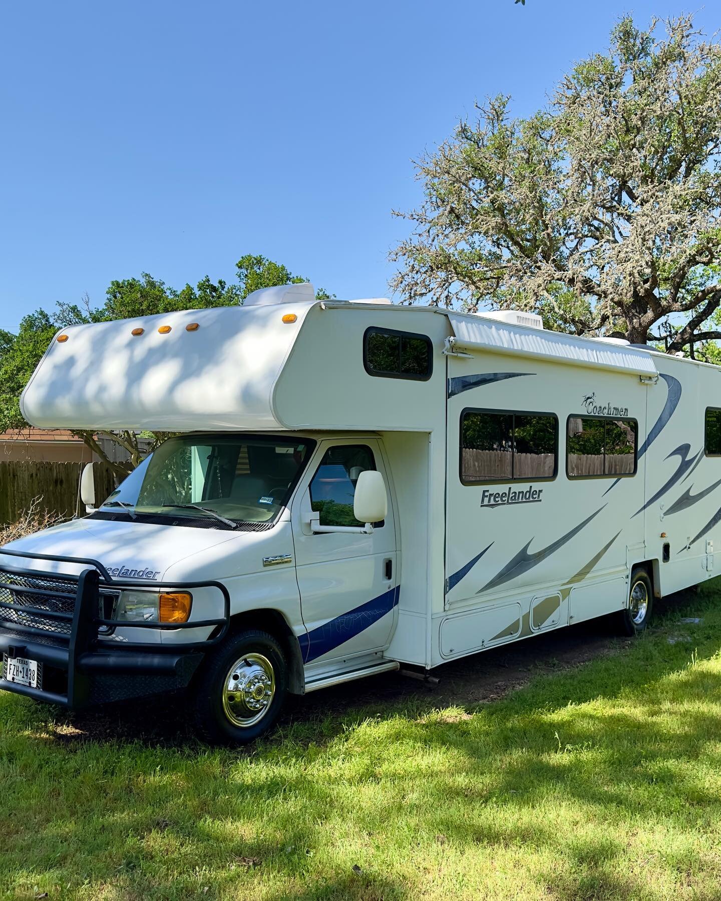 Gallery image 2 — best RV cleaning in San Antonio