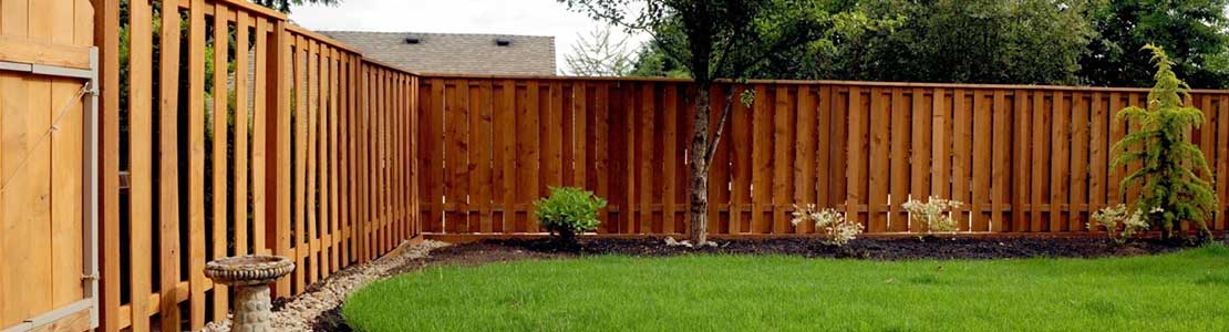 composite fence contractor Calabasas