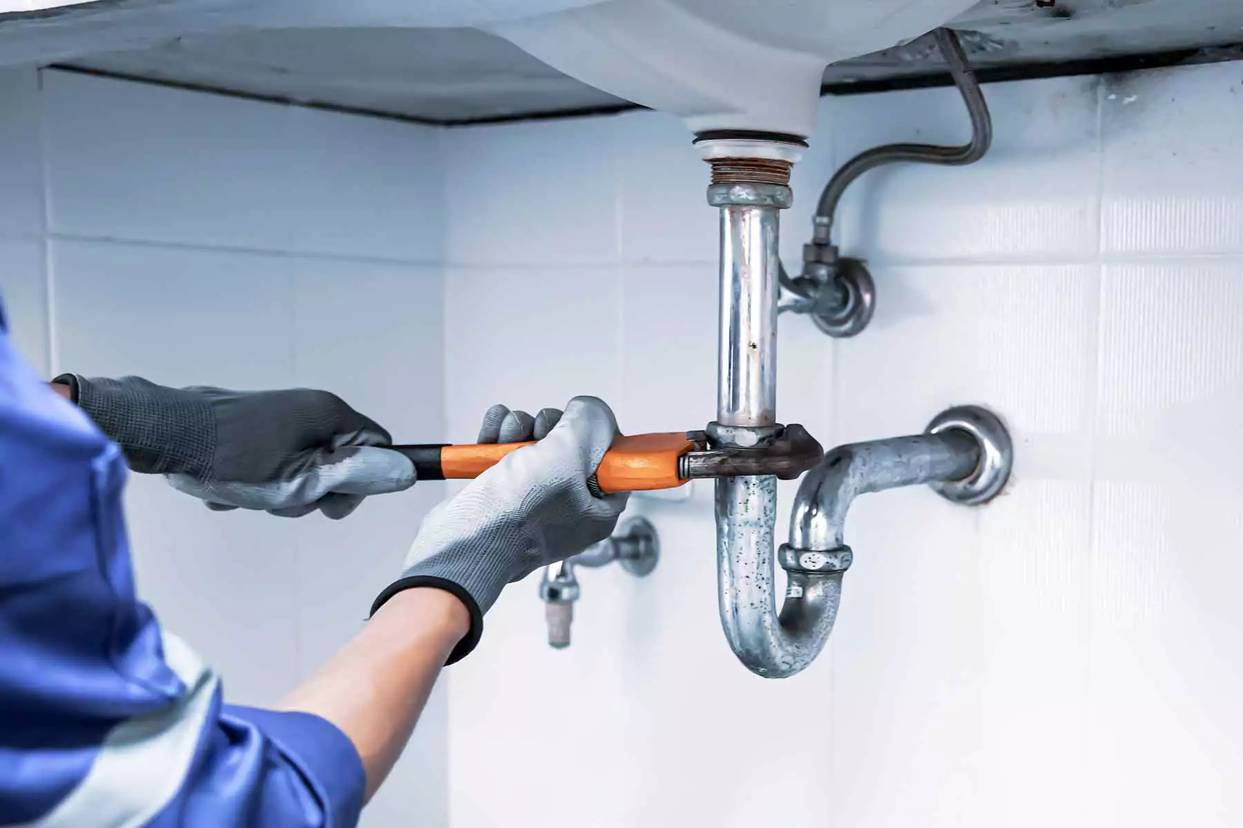 affordable plumber near me North Miami