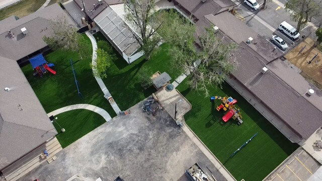 Gallery image 1 — durable synthetic grass Grass!365 Denver