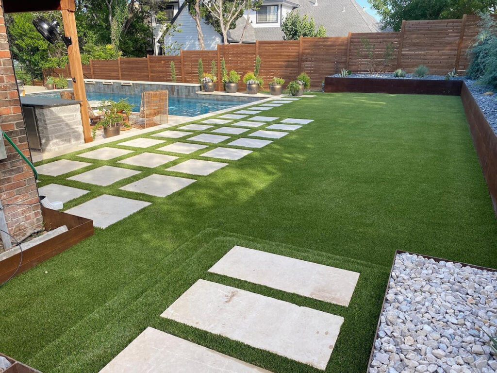 Gallery image 7 — durable synthetic grass Grass!365 Denver