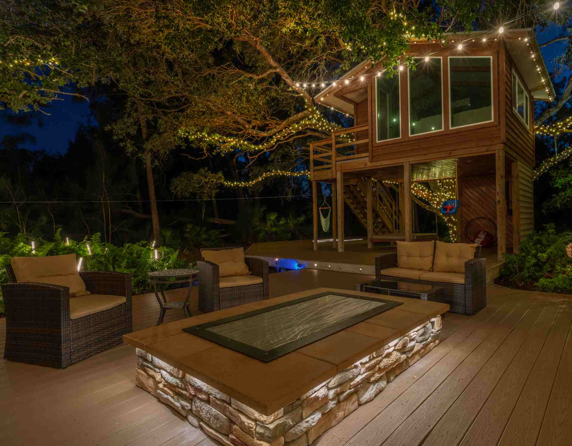 low-voltage outdoor lighting company