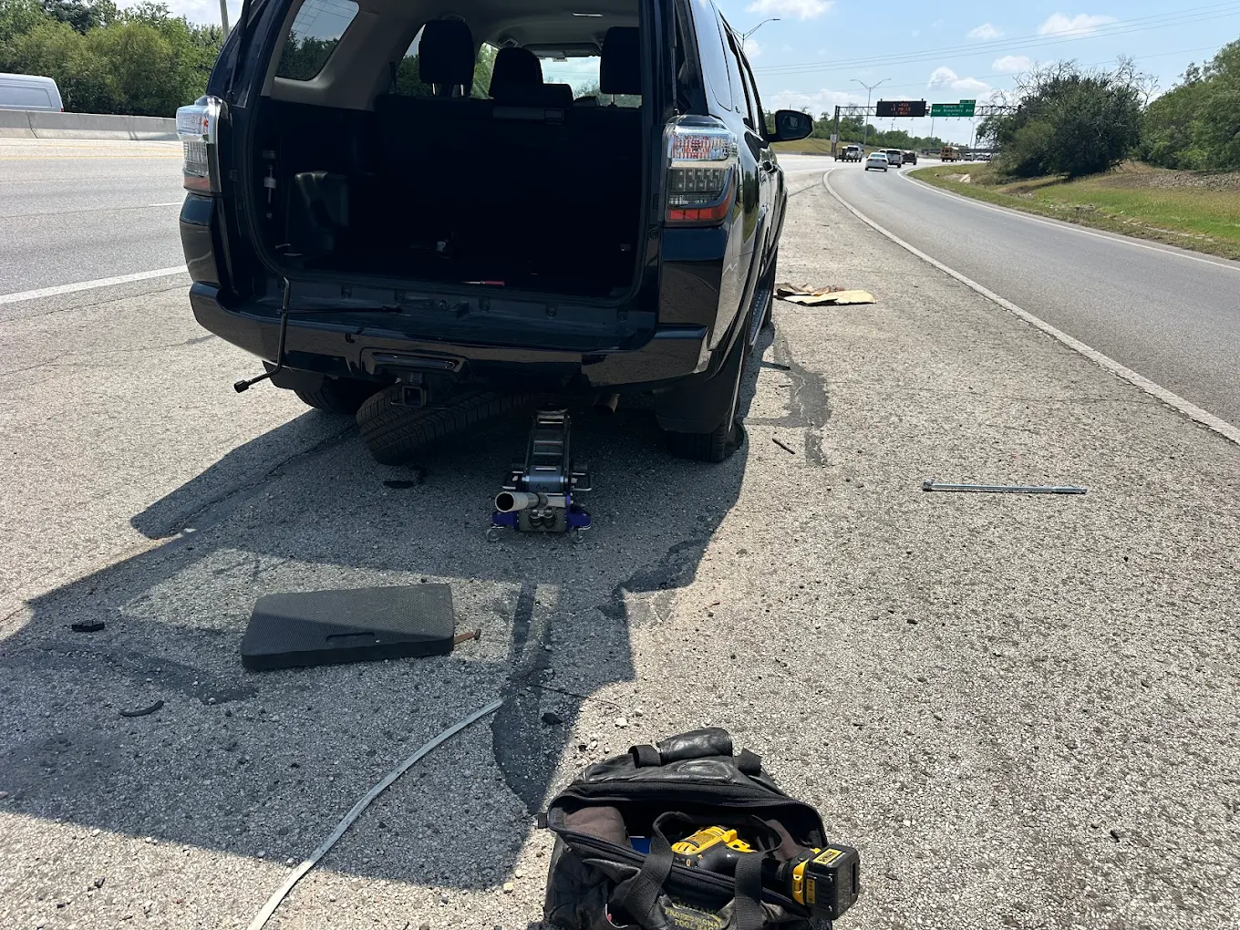 Gallery image 3 — affordable emergency roadside San Antonio