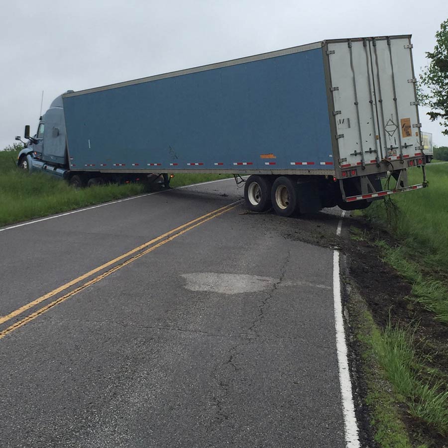 Gallery image 4 — heavy duty towing San Antonio