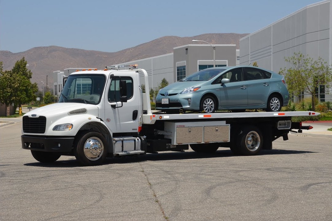 Gallery image 2 — long distance towing Adkins