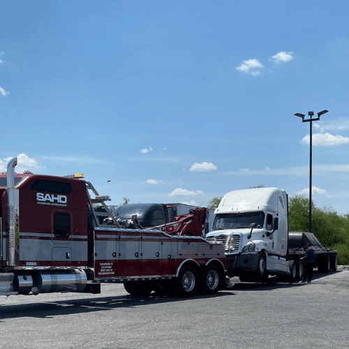 Gallery image 2 — box truck towing near me