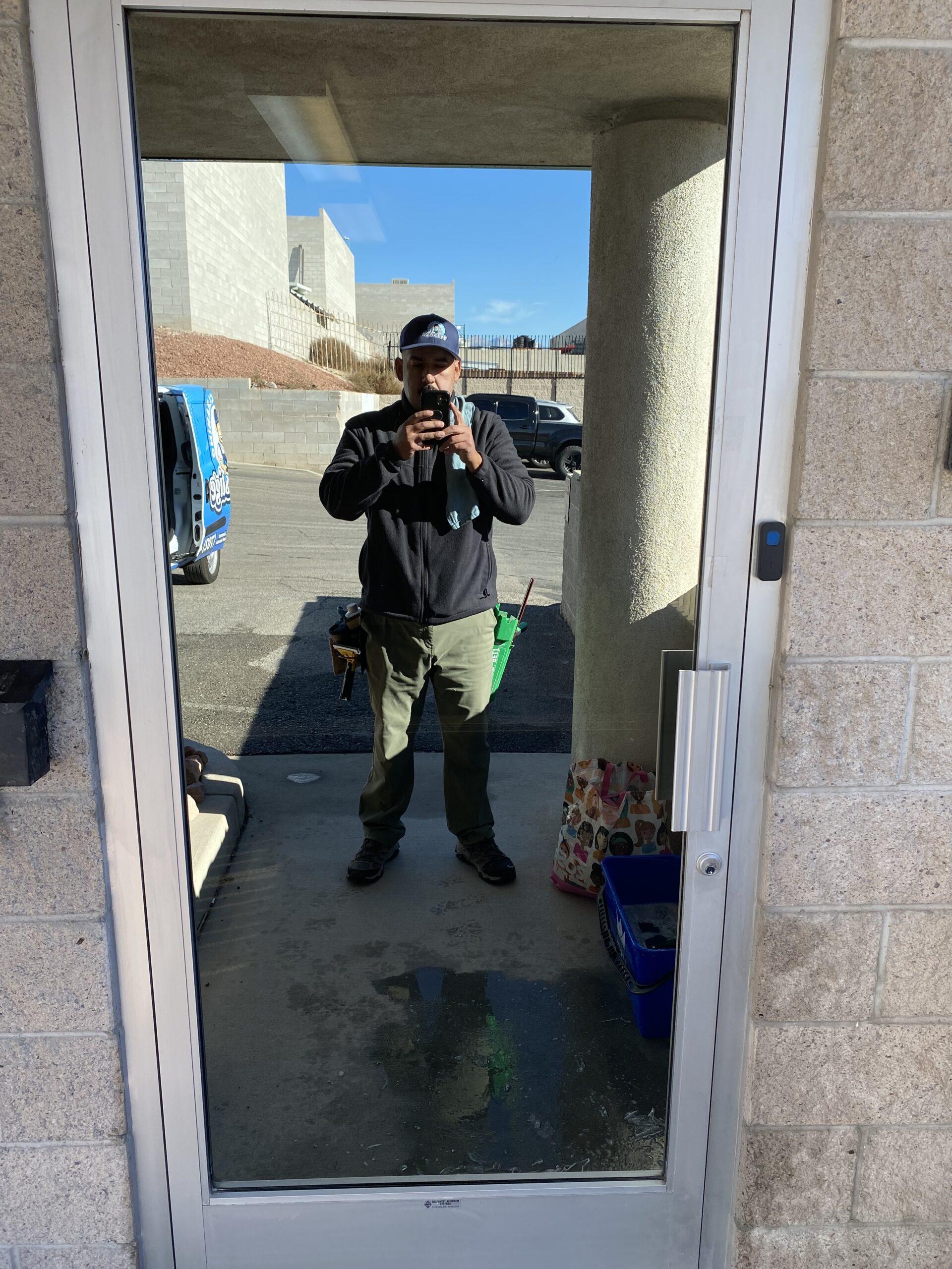 About exterior window cleaning Las Vegas