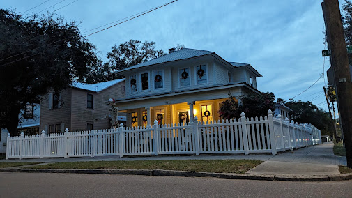 Gallery image 8 — residential fencing Tampa