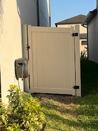 Gallery image 7 — residential fencing Tampa