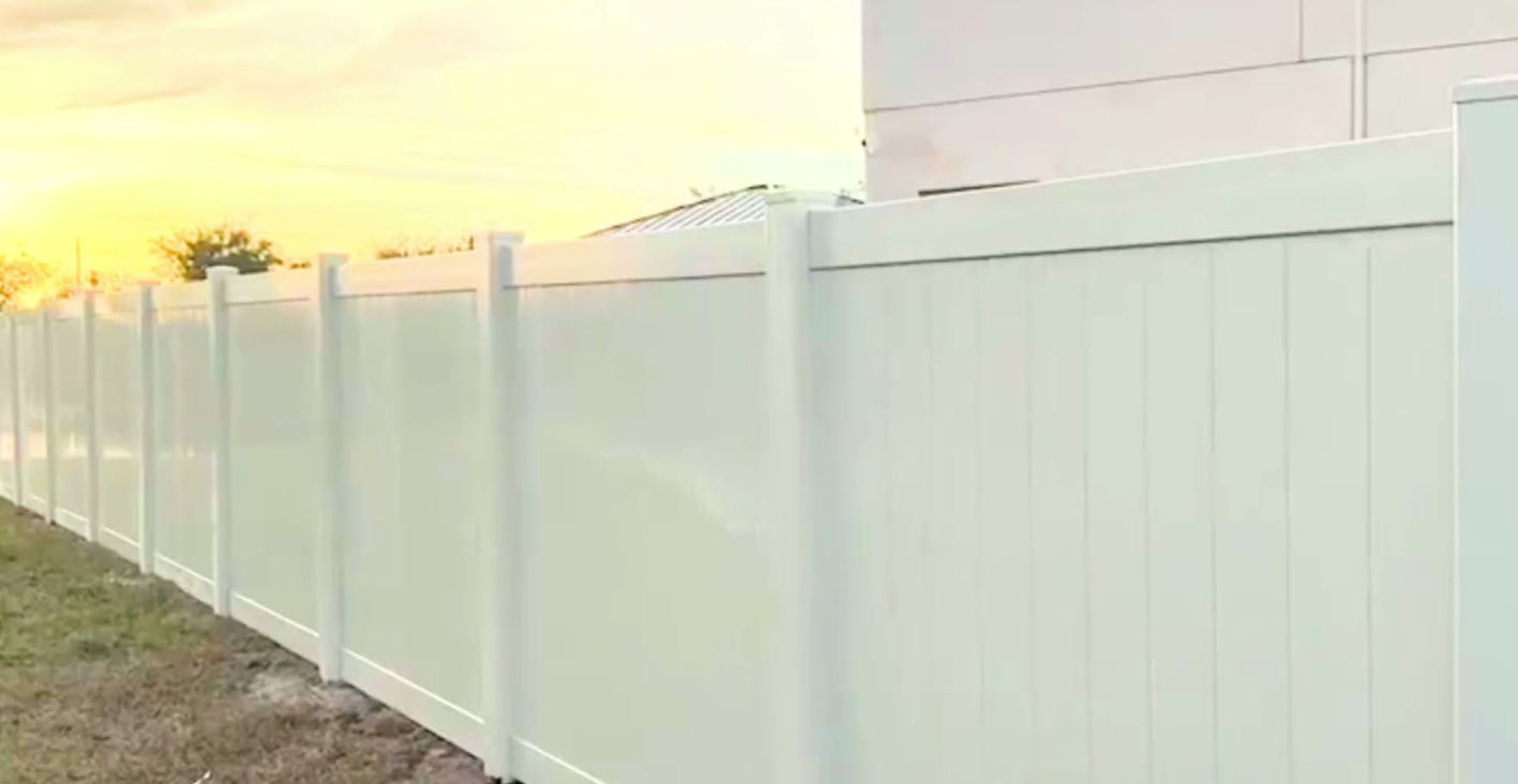fence replacement Florida
