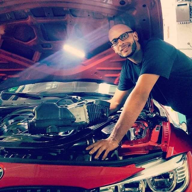 About convenient auto repair %AREA%
