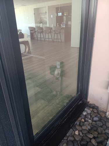 Gallery image 3 — Squeegee Slingers Window Cleaning