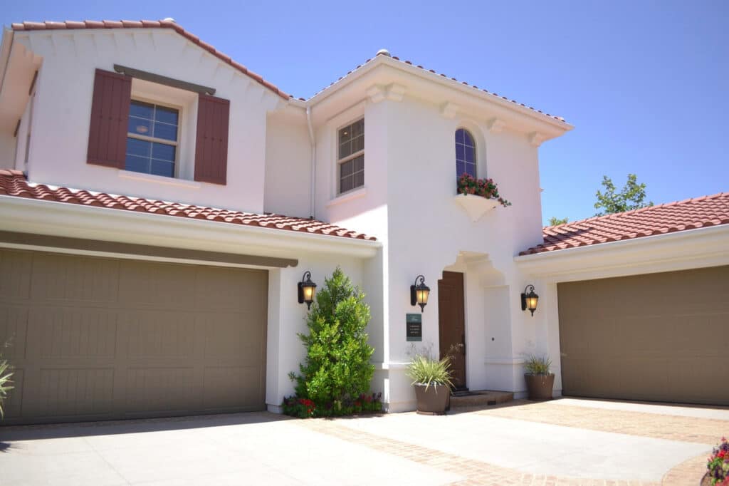 gutter cleaning in Tempe
