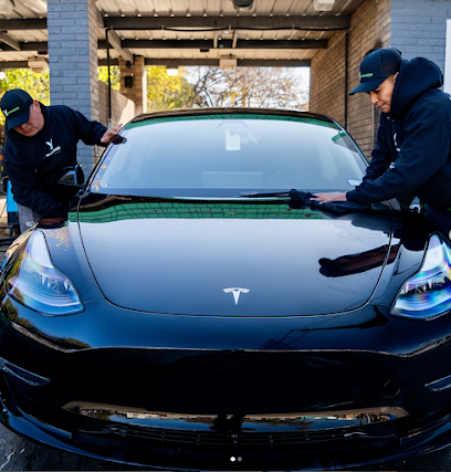auto detailer East Austin