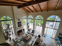 professional window washers Phoenix metro area