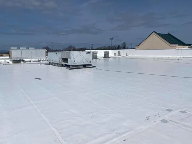 licensed commercial roofer Queens