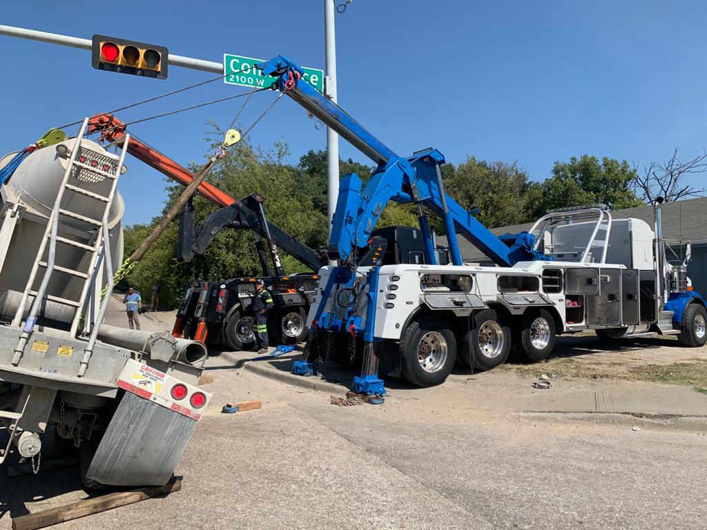 Gallery image 5 — light duty towing service Dallas