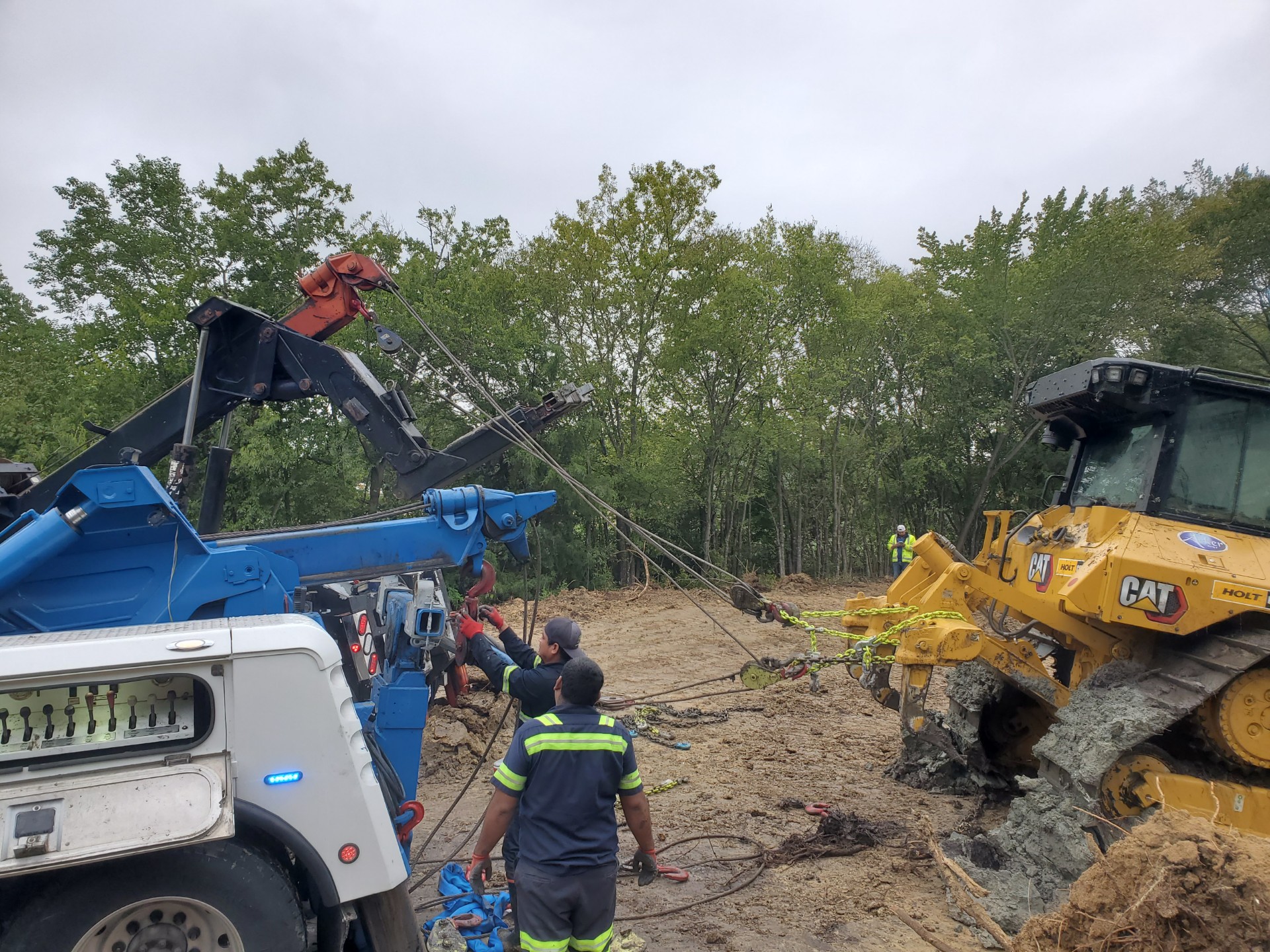 Gallery image 6 — light duty towing service Dallas