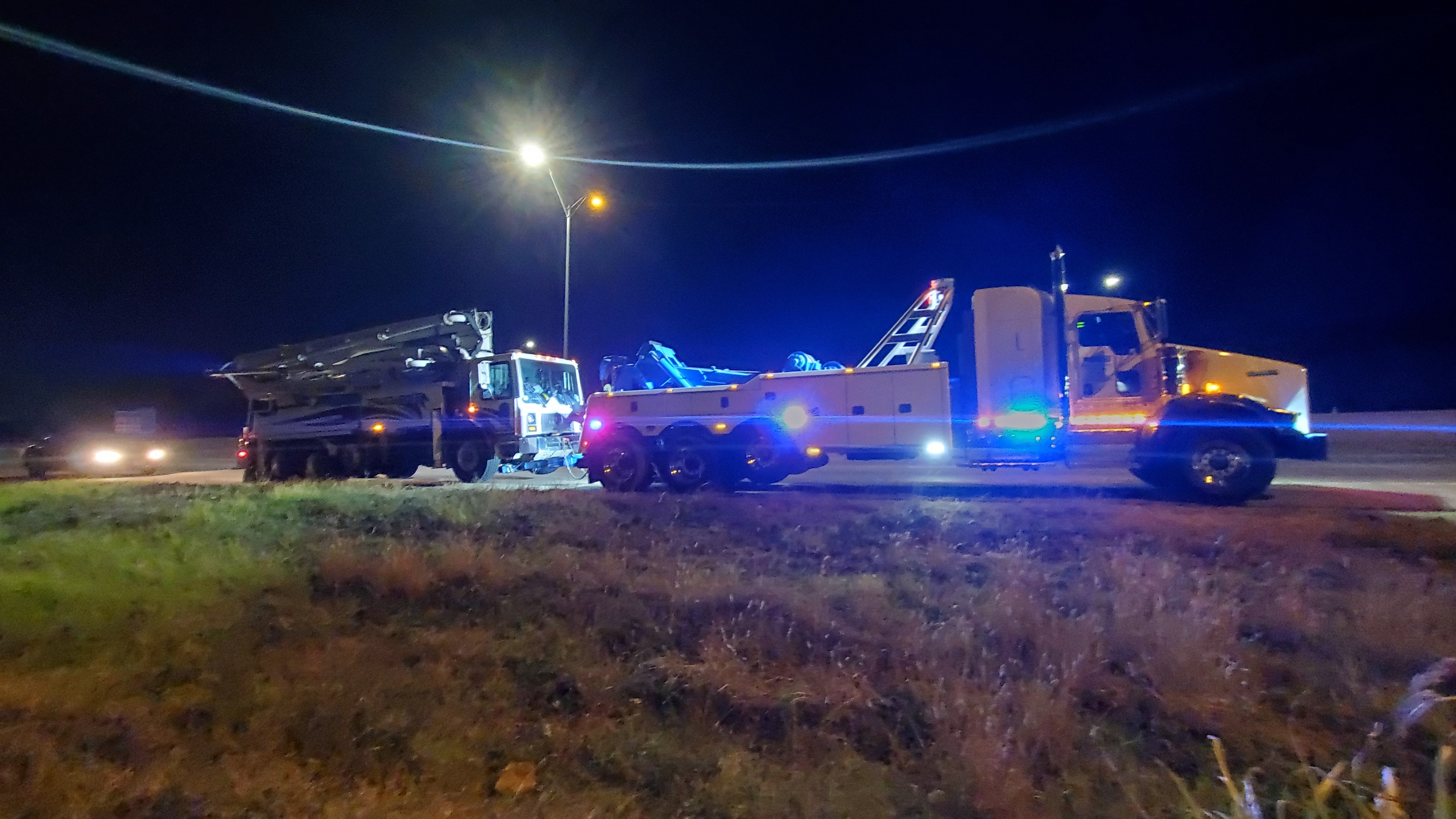 Gallery image 8 — light duty towing service Dallas