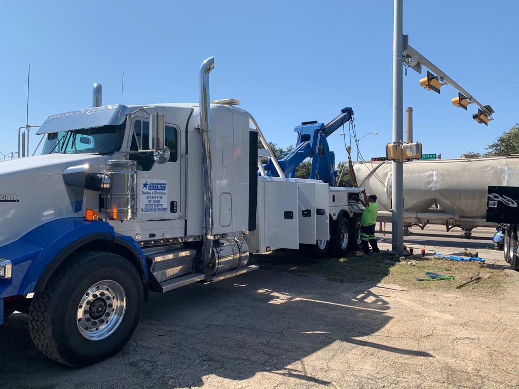 Gallery image 21 — light duty towing service Dallas
