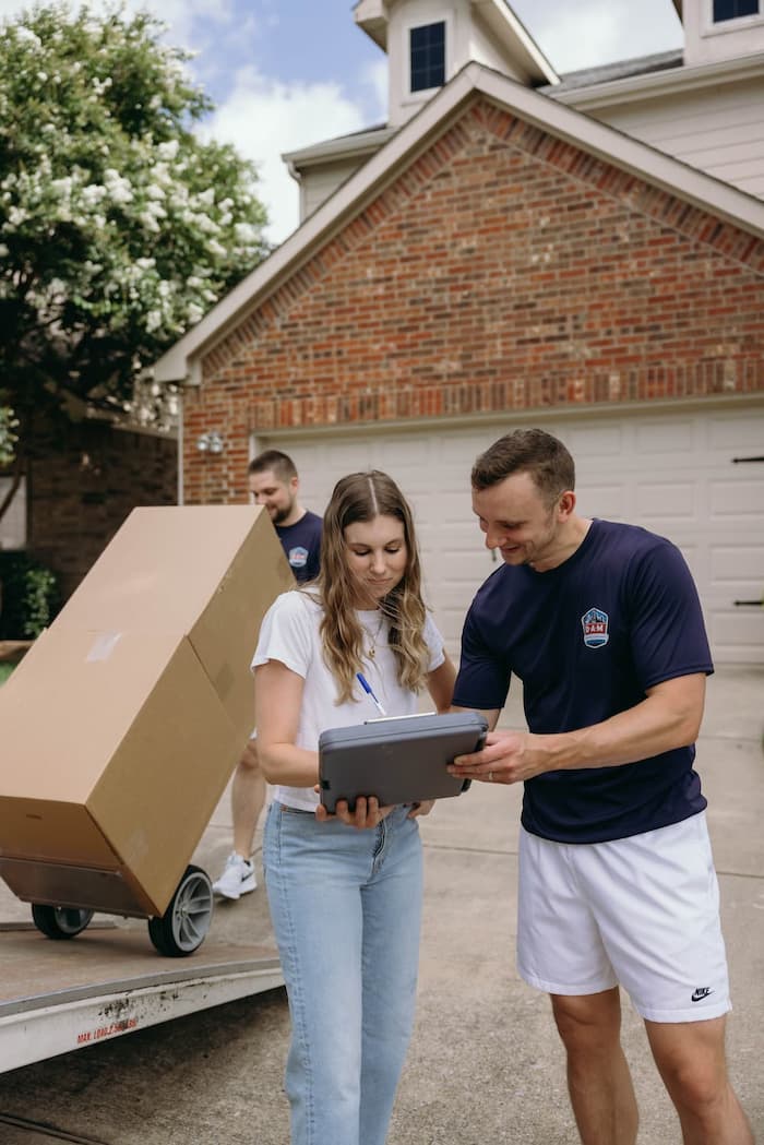 professional movers Lower Greenville