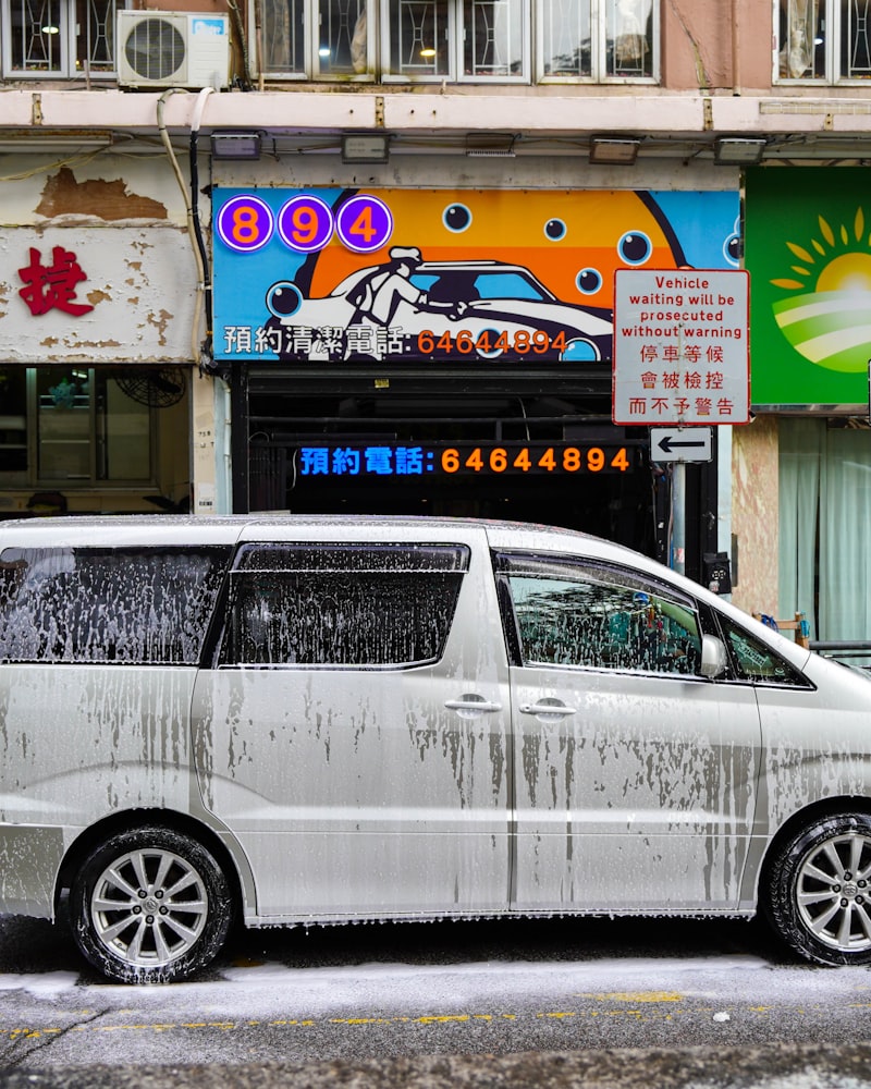About RoadGrime Mobile Car Detailing