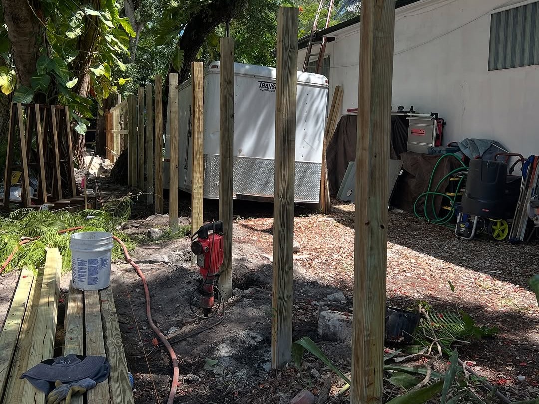 Gallery image 1 — fence maintenance Doral, FL