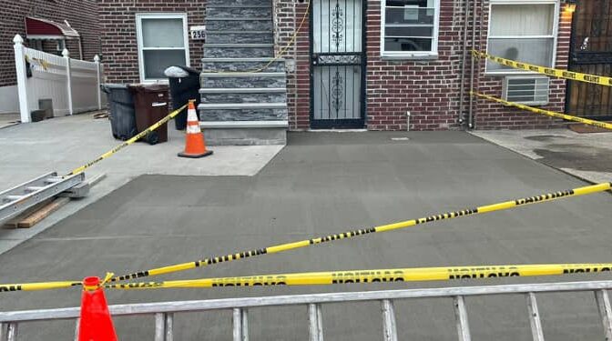 DOT sidewalk violation removal Brooklyn