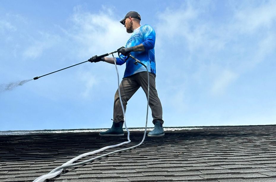 gutter cleaning service Orlando