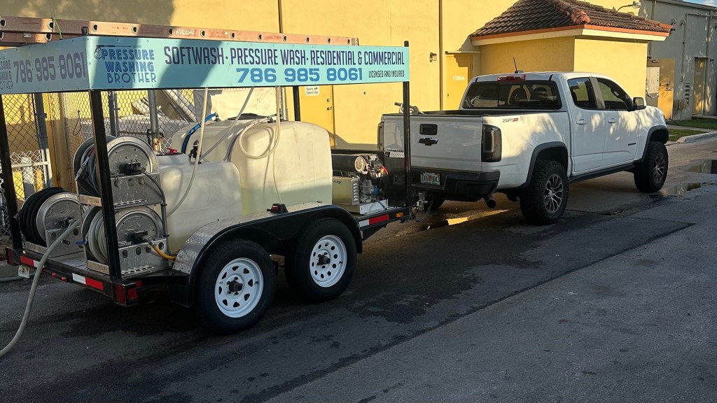 patio cleaning South Florida