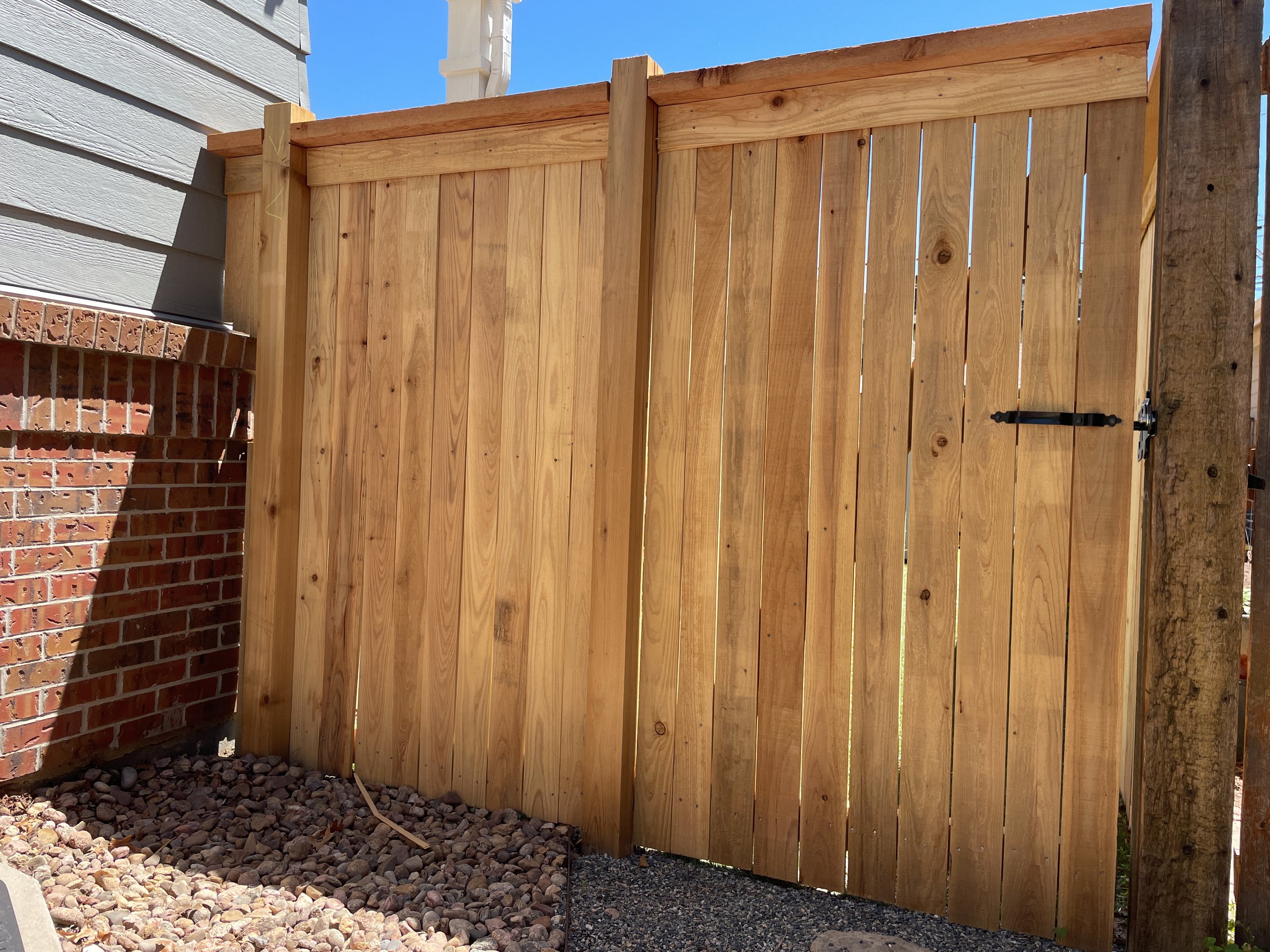 residential fence contractor Regal Fencing