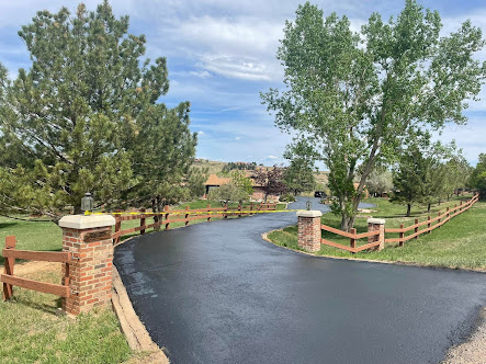 About W. Holmes Asphalt & Seal Coating