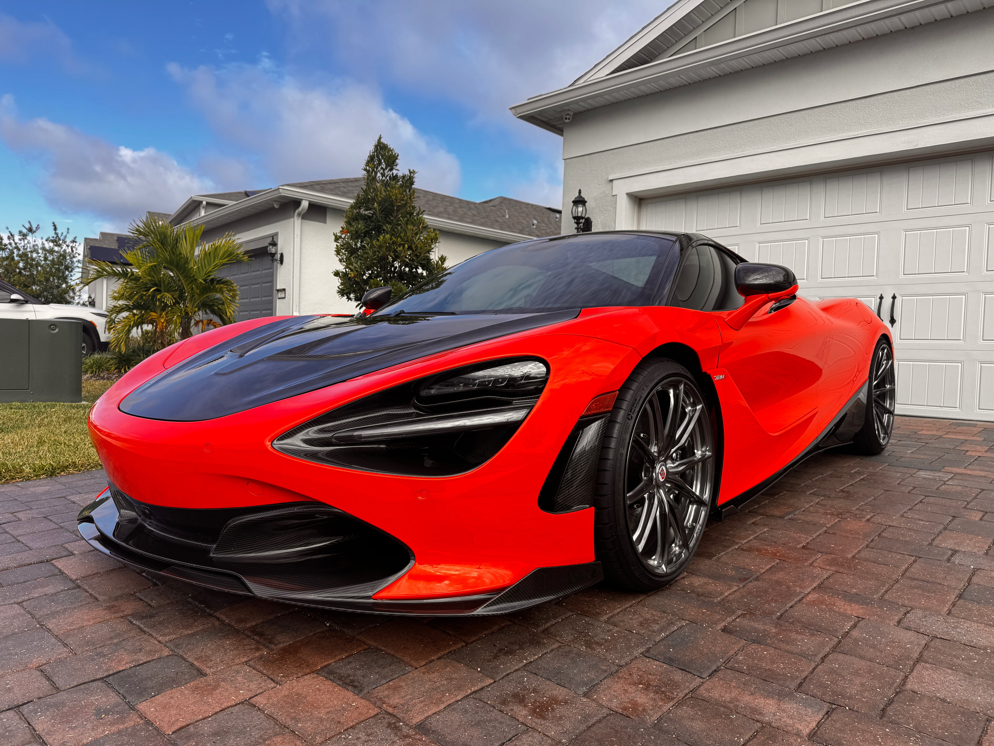 Gallery image 1 — PoliGlow restoration Blue Diamond Detailing