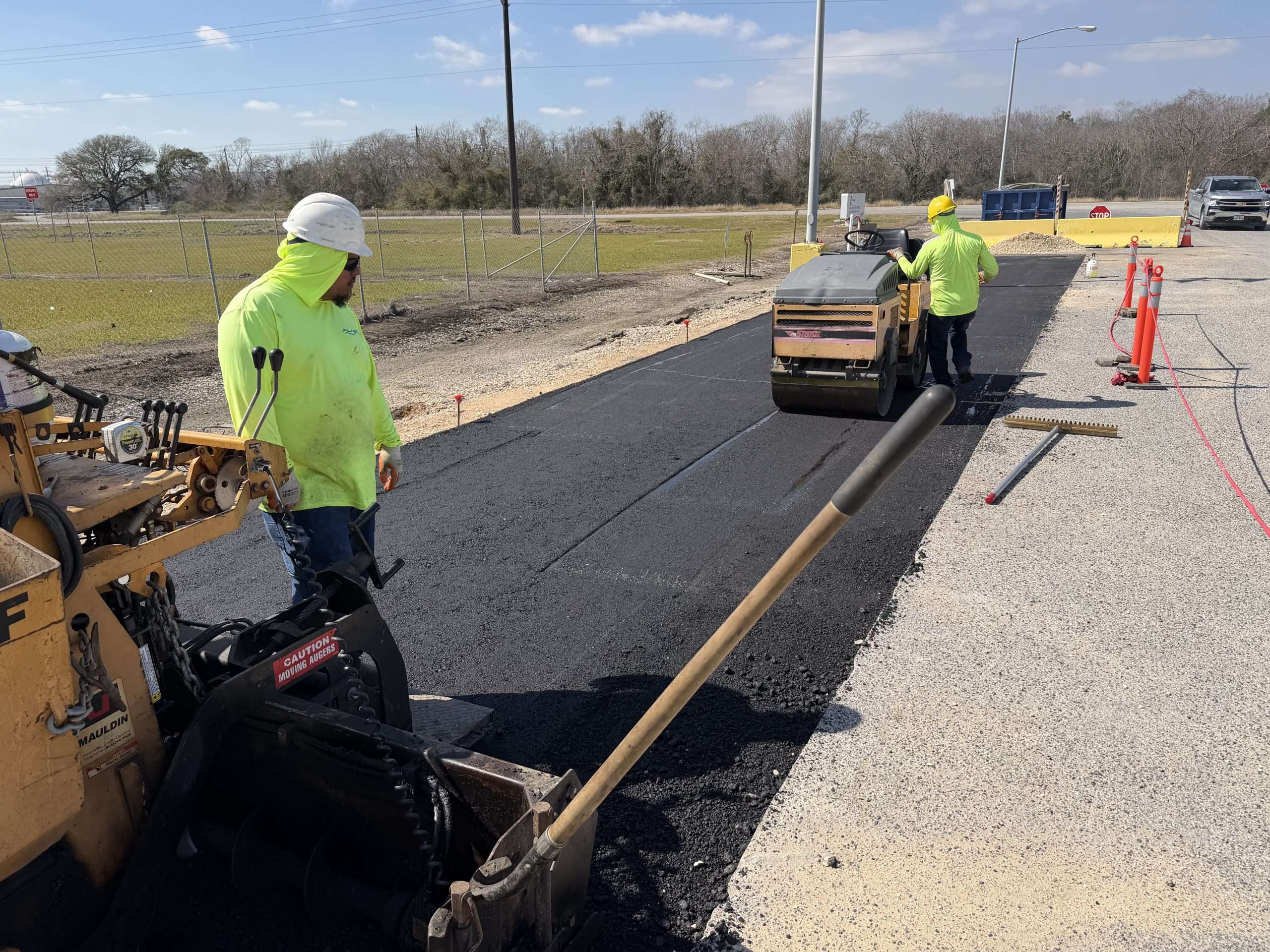 About commercial parking lot paving Katy