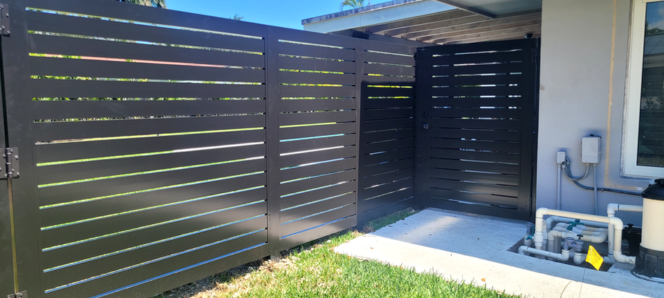Gallery image 8 — fence replacement Miami