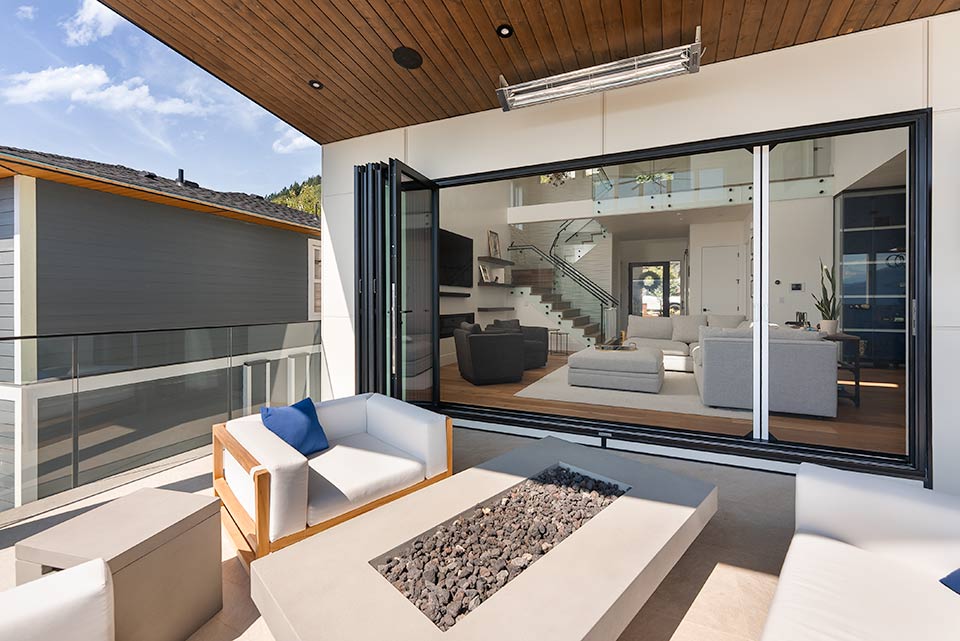 Gallery image 4 — retractable patio screens Central Florida