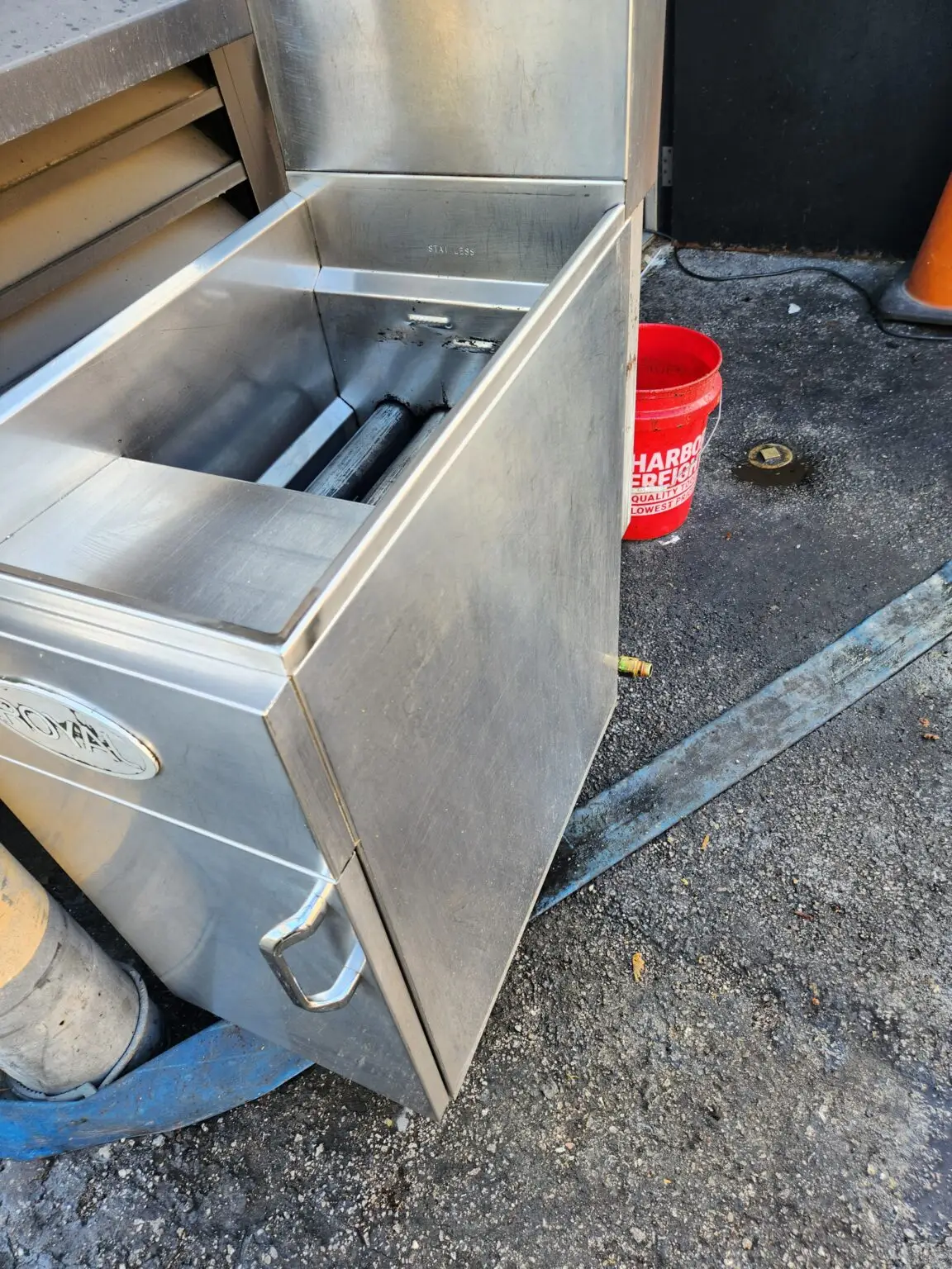 Gallery image 6 — restaurant hood cleaning near me