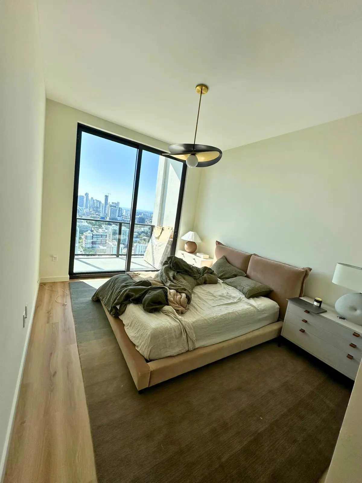 Gallery image 1 — affordable deep clean Montreal