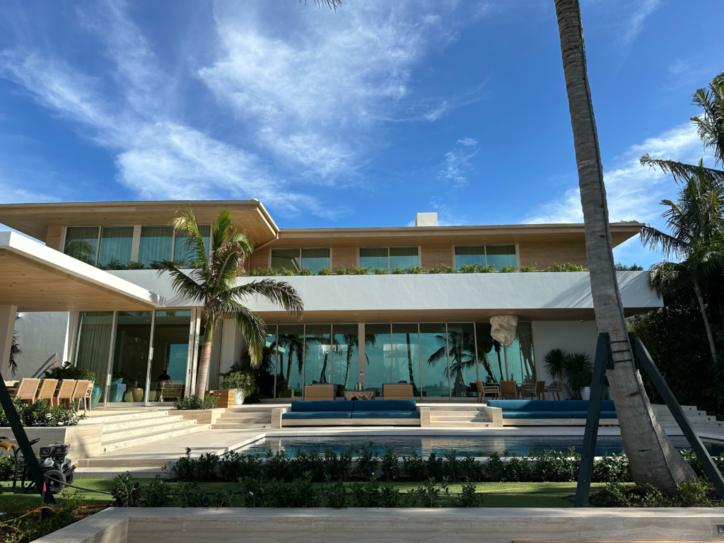 Gallery image 3 — exterior cleaning Miami Beach