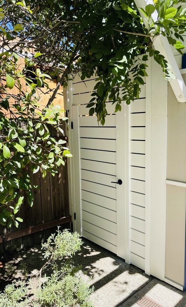 Gallery image 5 — aluminum privacy fence South Florida