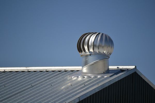 Gallery image 1 — kitchen vent hood installation in Dallas