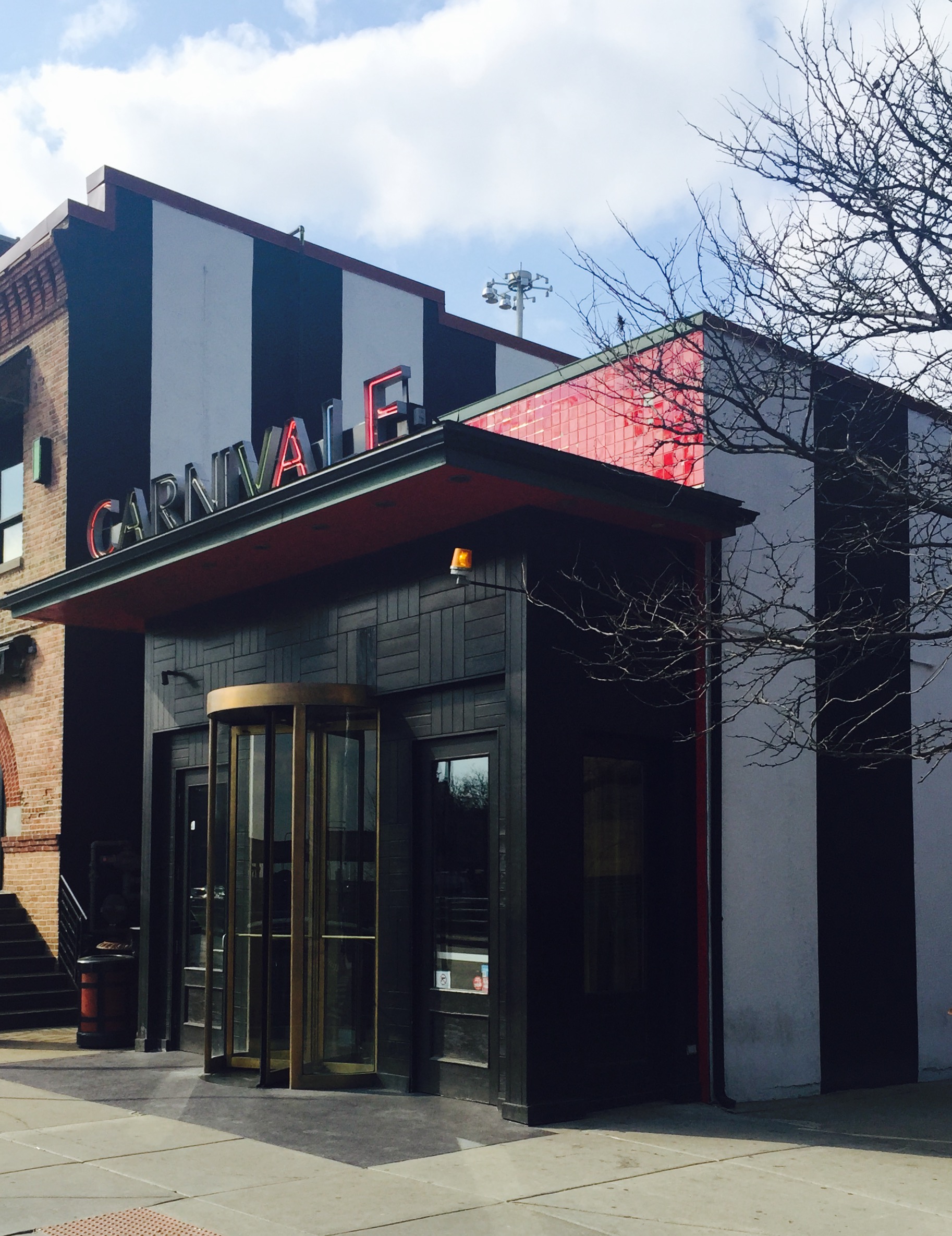 About emergency roof repair Chicago