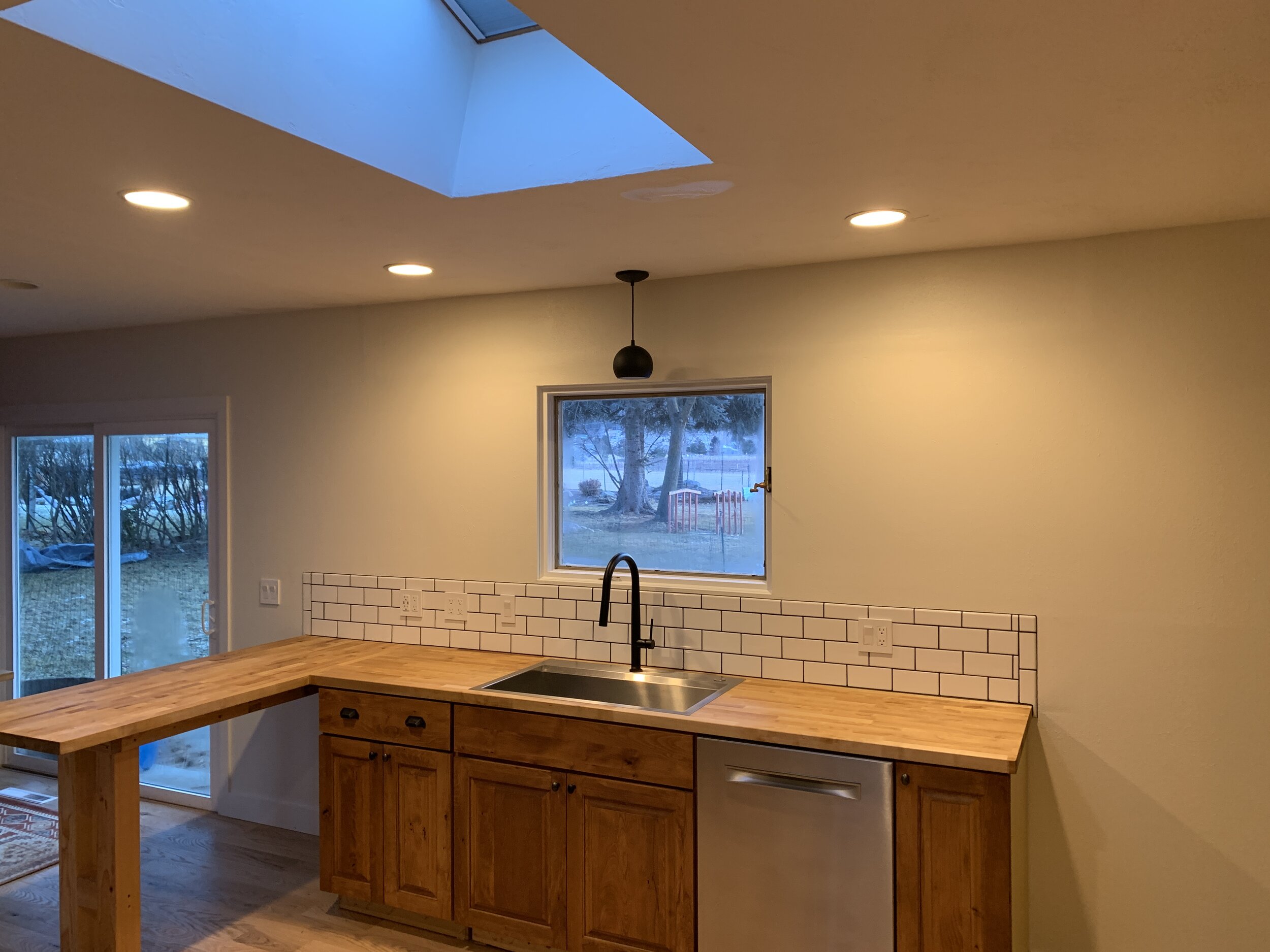 Gallery image 14 — water heater replacement %AREA%