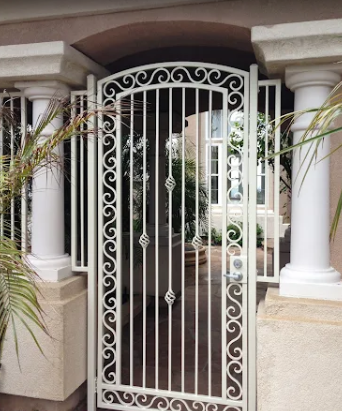 gate installation San Diego
