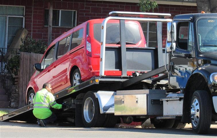 battery jump start San Diego