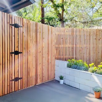 About outdoor living space design Leander